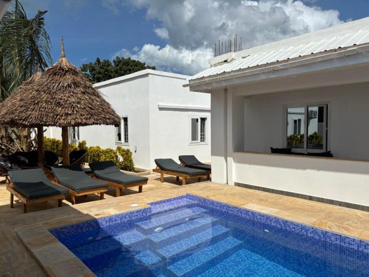 Diamond White Resort ナングウィ エクステリア 写真